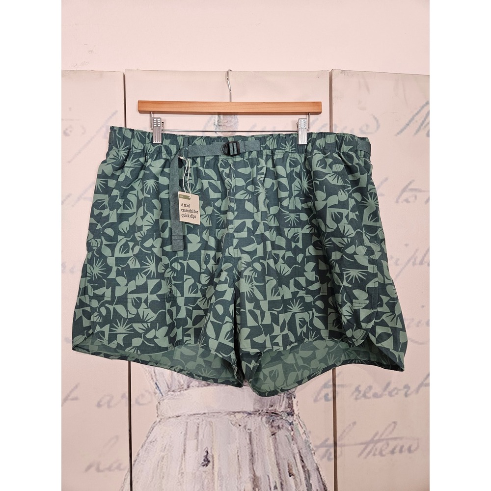 REI Co-op Trailmade Amphib Shorts Mens 2XL Green Geometric Ripstop Hiking Swim